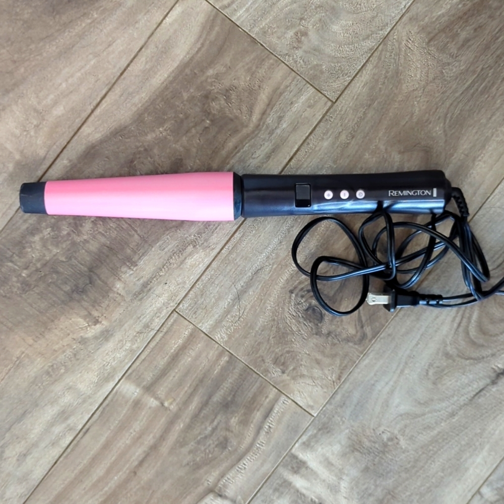 Remington hair curler